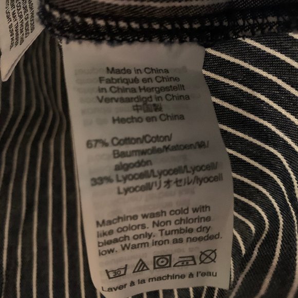 🚫SOLD J.Crew Tie Top - Picture 3 of 4